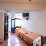 Porto 3* Perissa (Santorini)