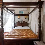 Porto Hotel