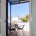 Hotel Porto Perissa (Santorini)