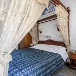 Porto Hotel 3*