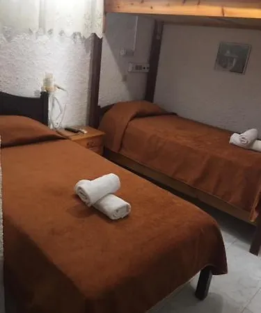 Porto Perissa (Santorini)