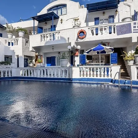 Porto Perissa (Santorini)