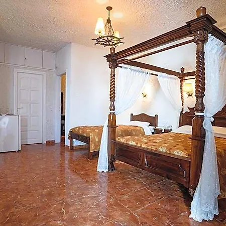 Porto Otel 3*