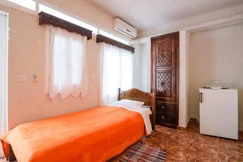 Porto Περίσσα